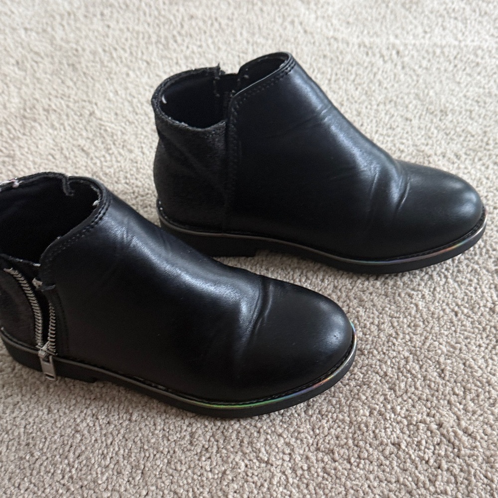 Kelly & Katie Black Kids Boots with Zipper